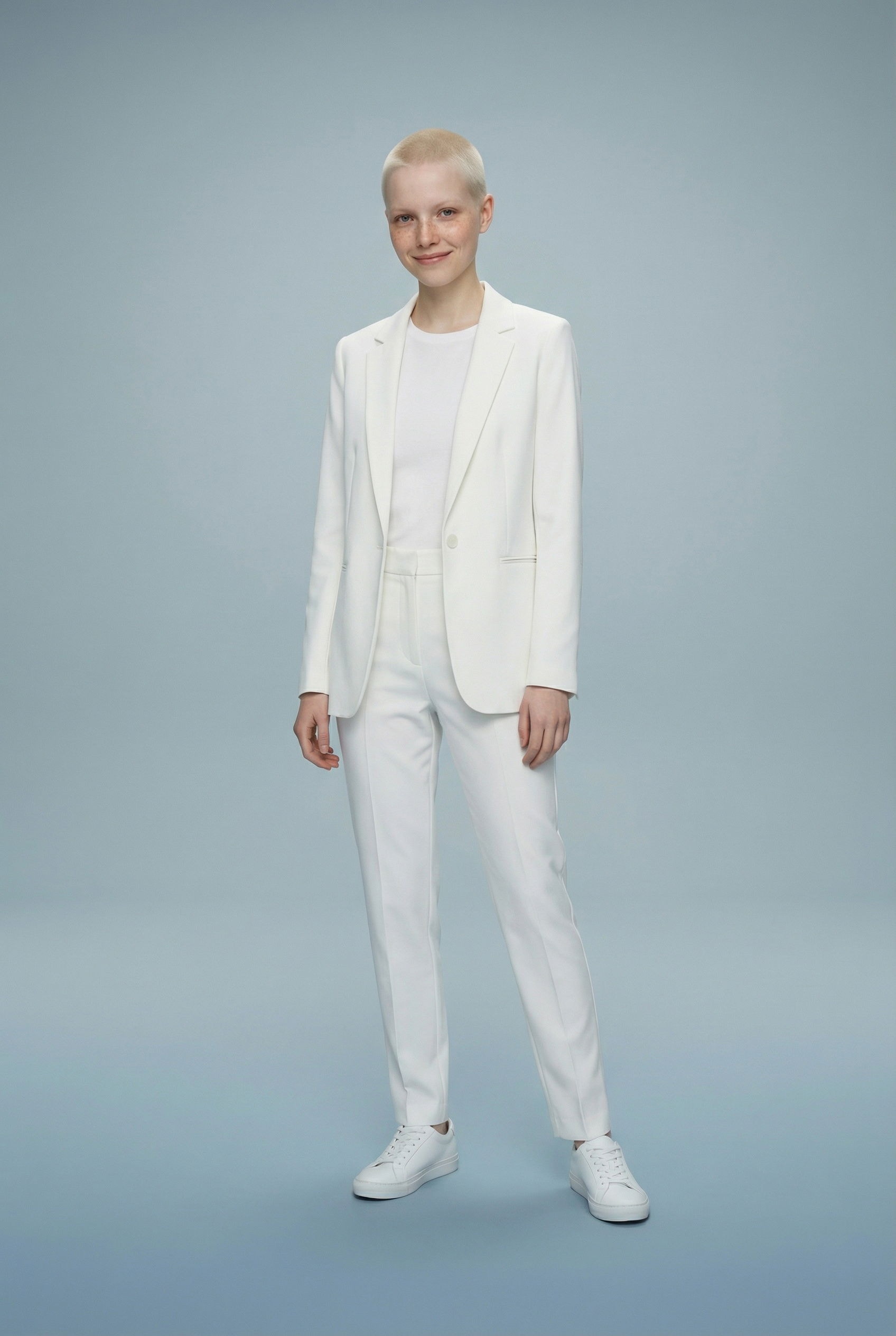 Vera — AI Fashion Model